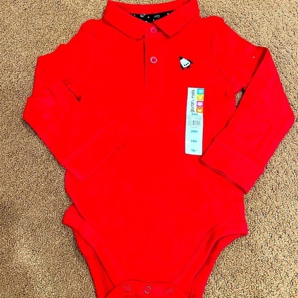Garanimals brand New Red Rocketship Collared Onesie Long Sleeves Size 24 Months - Picture 1 of 3